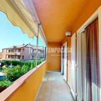 Trilocale con box auto