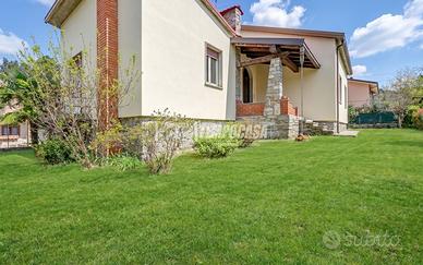 VILLA SINGOLA UNICO PIANO ABITATIVO 120MQ + TAVERN
