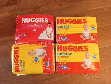 3pacchi Huggies Unistar e 1 Little Movers taglia 5