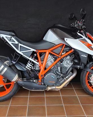 Ktm 1290 Super Duke R