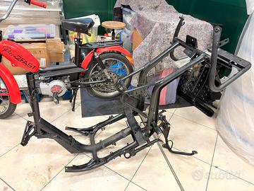 TELAIO PIAGGIO HEXAGON 150 1995