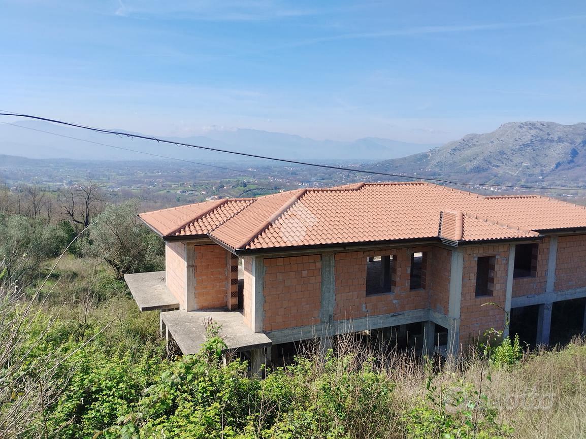 RUSTICO A CERVARO - Vista 3