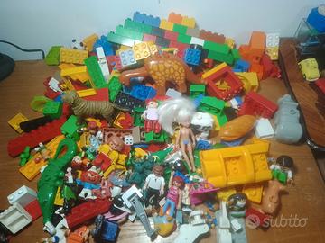 max lotto giocattoli, lego, puffi, bambola