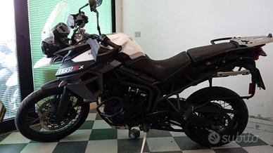 Triumph Tiger Xc800x bianca – 2016