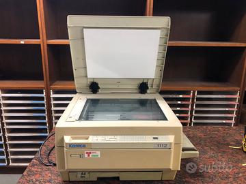 Fotocopiatrice, fax, lampade, macchina da scrivere