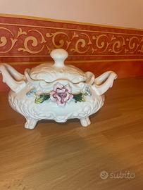 Zuppiera porcellana capo di monte
