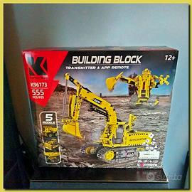 Escavatore in blocchetti tipo Lego Technic