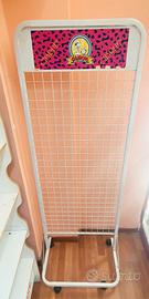 Espositori in ferro per negozi