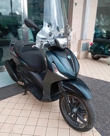 Piaggio Beverly 300s HPE