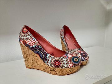 Scarpa con zeppa Desigual n.38