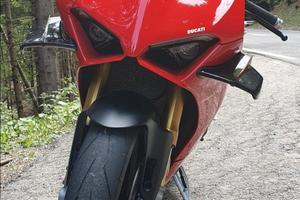 Ducati panigale v4s