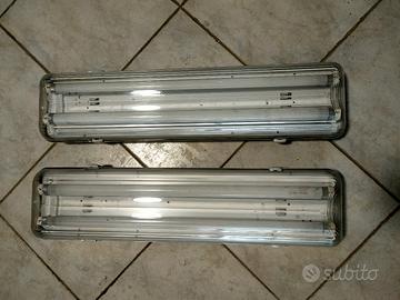Plafoniere con doppio neon (3 disponibili).