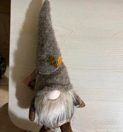 Gnomo autunnale per decorazione