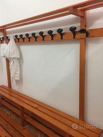 Panche e banco reception palestra