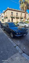 Jaguar xj8