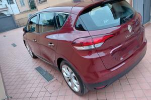 Renault Scenic 1.5 Dci IV serie