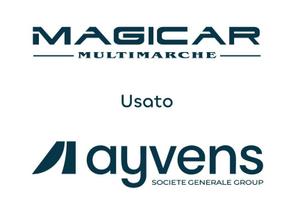 TOYOTA Yaris 1.5 Hybrid 5 porte Business