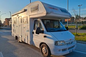 Caravan International Riviera 110 2006 Mansardato