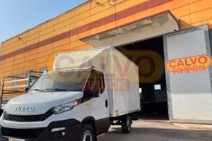 Iveco Daily sponda idraulica e furgonatura