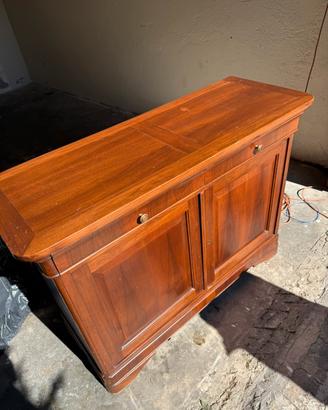 Credenza