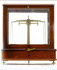 Antica Bilancia da Farmacia