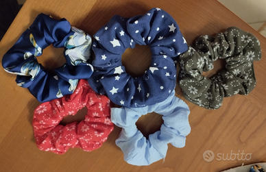 Scrunchies/ elastici in stoffa colorati