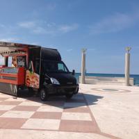 Autonegozio pizzeria per Ambulanti Street Food