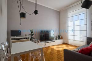 Appartamento di 62 m² con 2 locali e box auto a Ro
