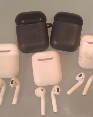 3 Airpods Apple originali + 2 custodie - LEGGI