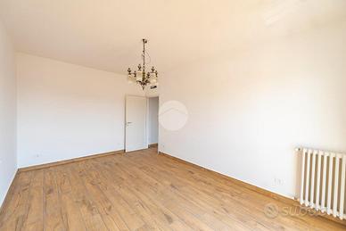 3 LOCALI A BARANZATE