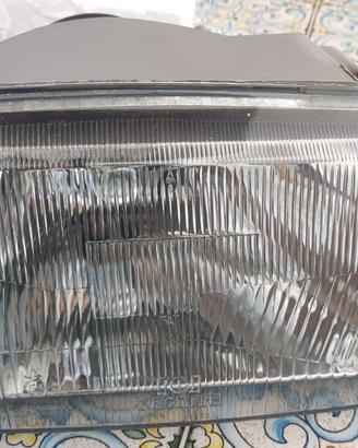 Faro dx e faro sx Fiat Uno Ry