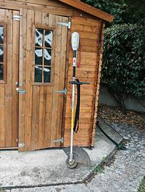 decespugliatore elettrico 