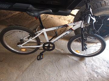 bicicletta rockrider ST 100