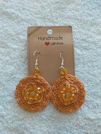 orecchini fatti a mano in puro cotone 