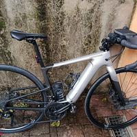 e-bike corsa gravel 