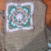 Giacca cotone doppio fatta a mano all'uncinetto 