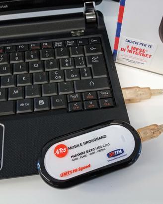Chiavetta Internet USB Modem 3.5G HUAWEI E220 