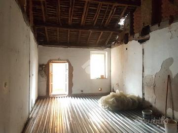 CASA DI CORTE A CORBETTA