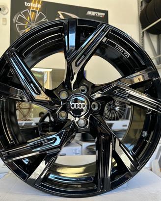 Cerchi NUOVI Audi raggio 19 cod.8732