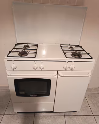 Frigorifero e cucina