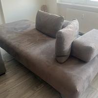 Divano moderno Centro Udine da ritirare