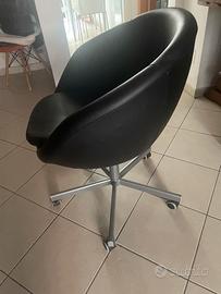 sedia poltroncina 5 rotelle da ufficio o cameretta