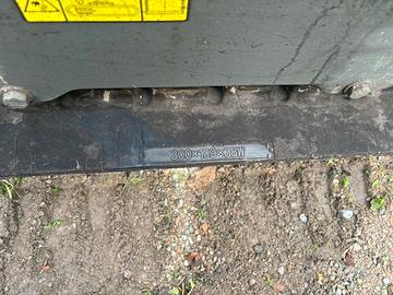 Cingoli escavatore 20 ore