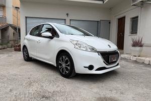 Peugeot 208 1.4 HDi 68 CV 5 porte Active