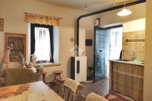 3 LOCALI A SAN VITO ROMANO