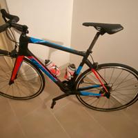 Bicicletta da corsa wilier triestina