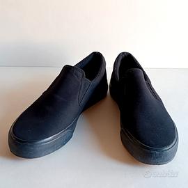Scarpe "DC" n. 43 nuove