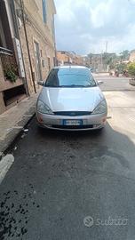 Ford Focus zetec anno 2001