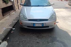 Ford Focus zetec anno 2001