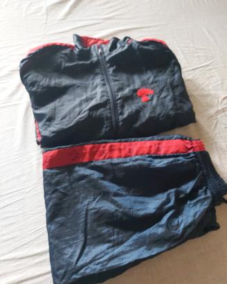 Tuta sportiva vintage Carabinieri da collezione.